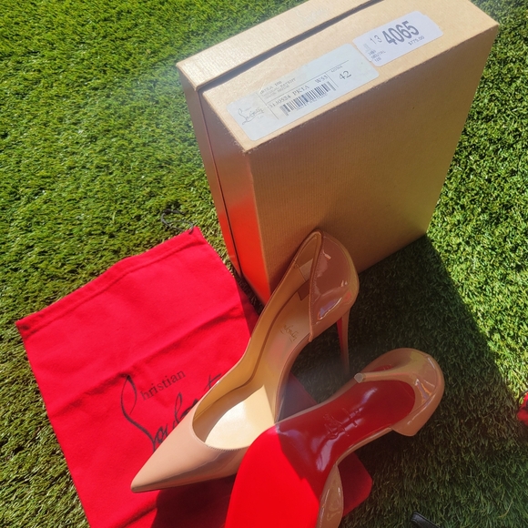 Christian Louboutin Iriza Pumps - Picture 3 of 7